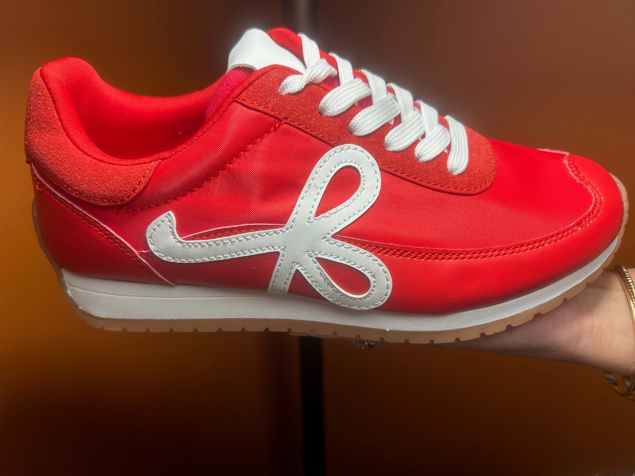 Veronica Sneakers